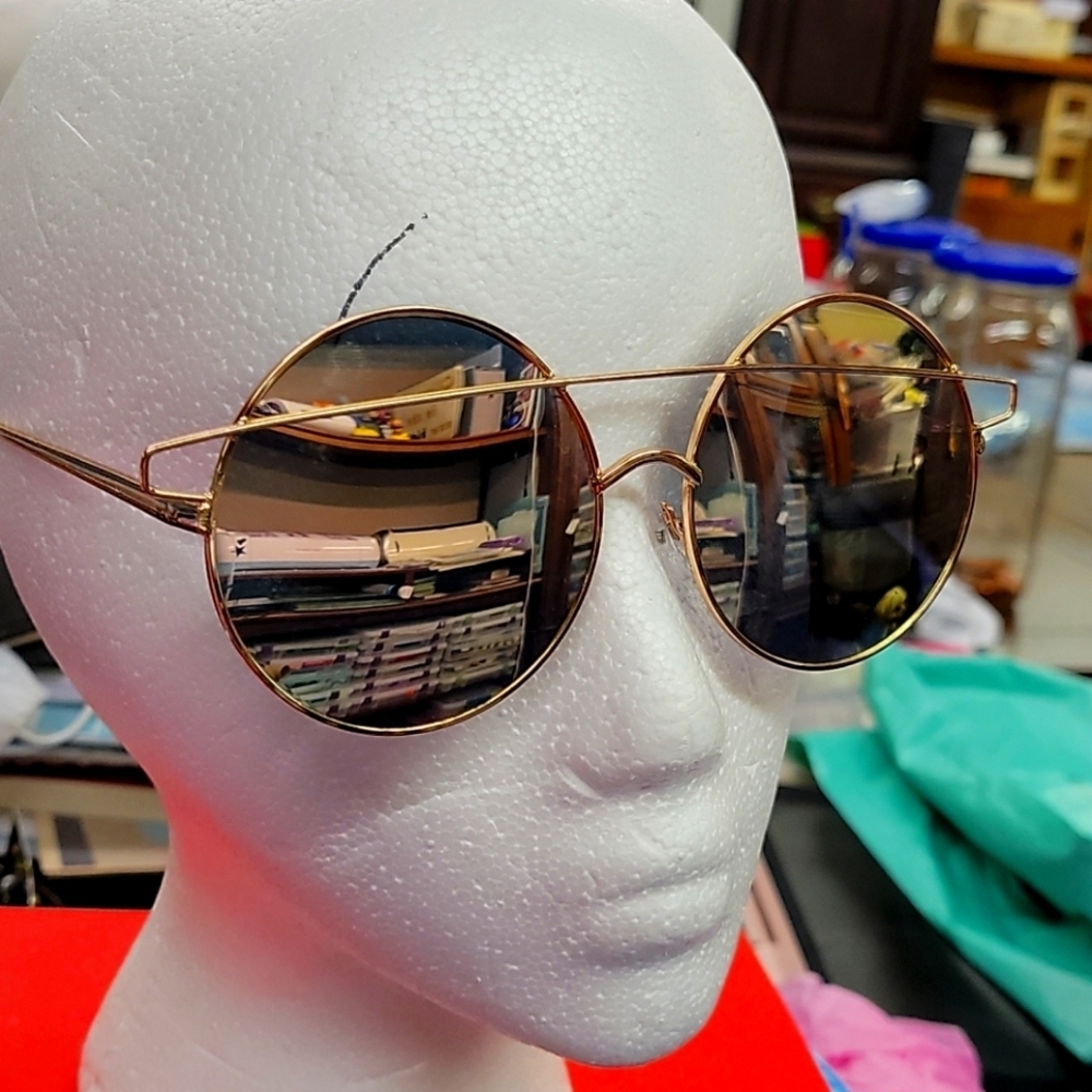 Gold Tone Wire Framed Sunglasses Retro Vintage